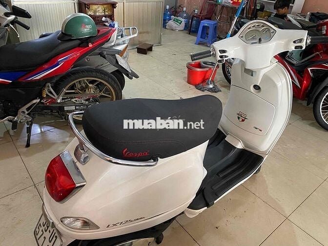 Piaggio Vespa LX 125 3V ie 2013 Trắng