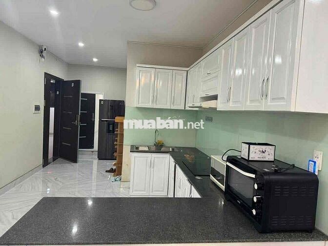 Cho thuê căn hộ 2PN 81m2 chung cư Lapen Center Vtau