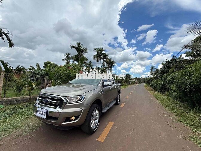 Ford Ranger XLT 2017 Số sàn Xăng Nâu