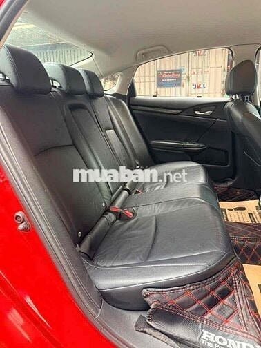 Honda Civic 1.8E 2018 50.000 km Đỏ