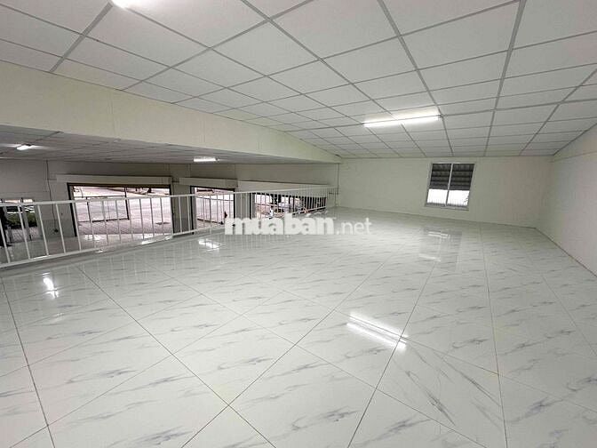 CHO THUÊ kho 250m2 KDC Ngân Thuận, cách Lê Hồng Phong 50m