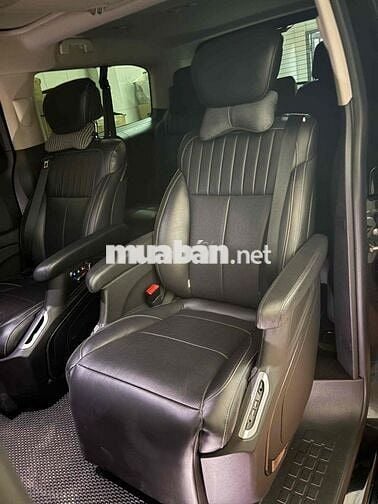 Peugeot Traveller Premium 2023 Đen