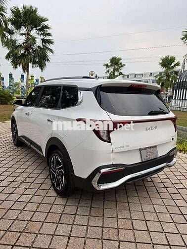 KIA CARENS 2024 1.5 SỐ TỰ ĐỘNG BẢN LUXURY