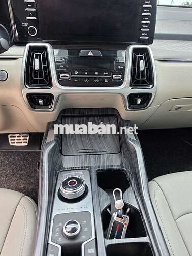 Kia Sorento 2021 Premium 7 ghế Trắng