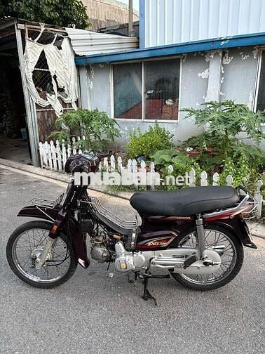 Honda Dream 2002 Đỏ mận Zin chính chủ