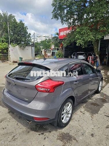 Ford Focus 2018 Tự động Xám 37.000 km