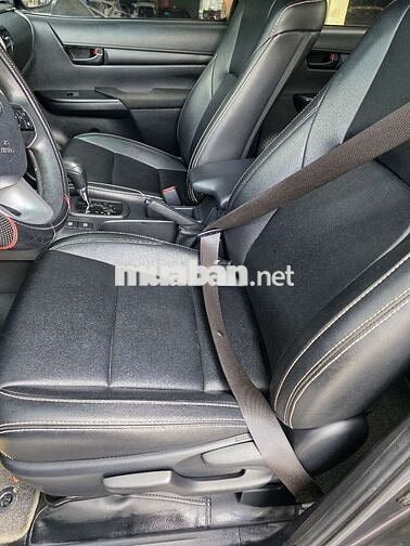 Toyota Hilux 2021 Tự động Xám 30000 km
