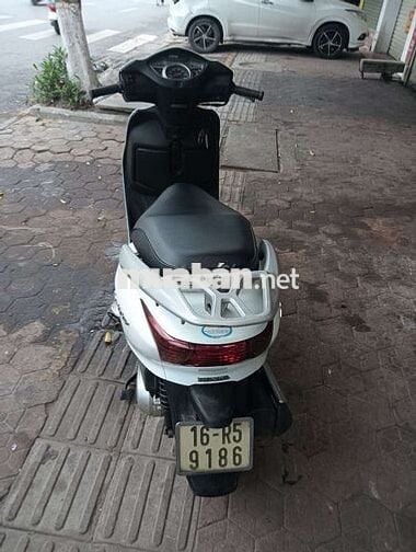 Honda Lead 2010 Trắng