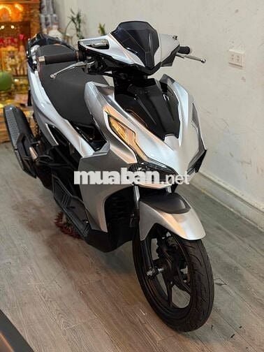 Ab 125 4val bạc pocher siêu đẹp nợ xấu trả 13tr