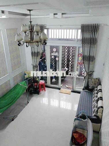 cho thuê nhà phố hiệp bình chánh