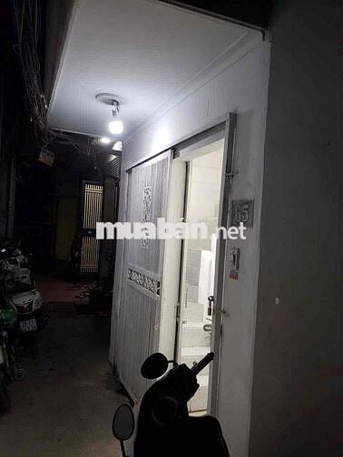 bán nhà  chợ  khâm thiên ,trung tâm đống hà nội giá chỉ 2,9 ty