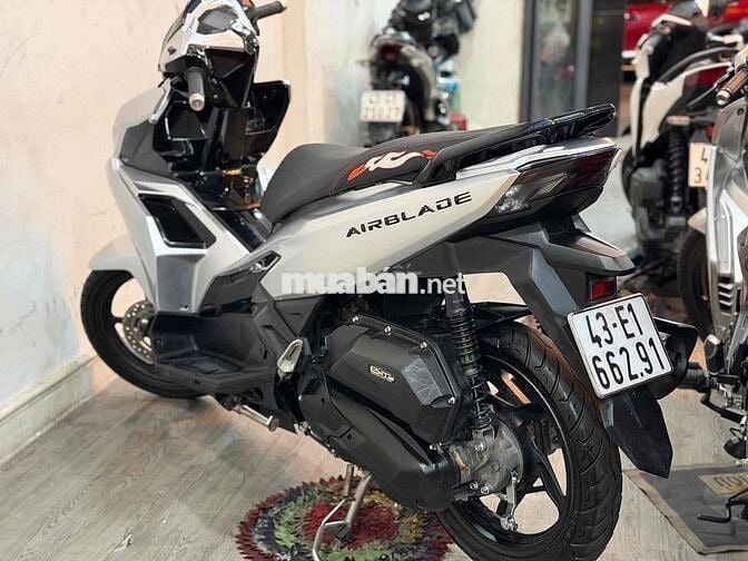 Ab 125 4val bạc pocher siêu đẹp nợ xấu trả 13tr