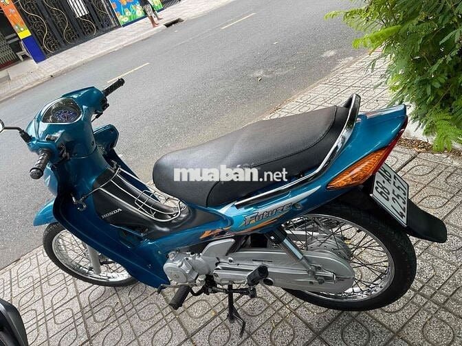Honda Future 1 Xanh Long Xuyên, đầu nồi zin