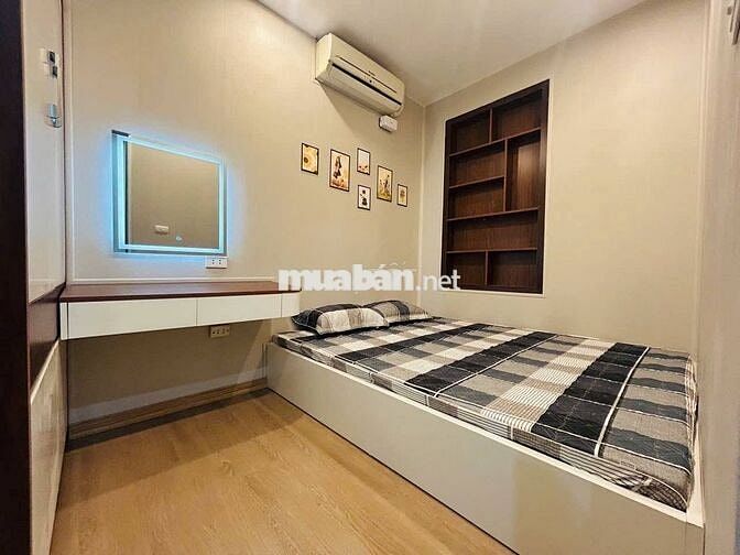 Căn TT Nam Đồng, gần hồ, 2 thoáng, 3 ngủ, sổ CC, PCCC, tặng NT, 60m2