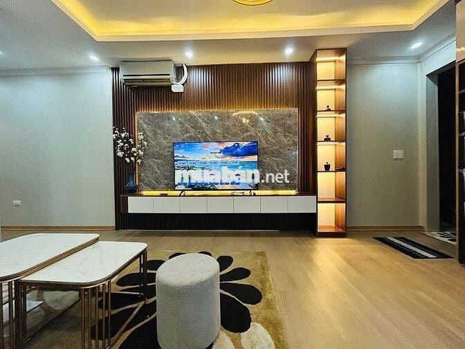 Căn TT Nam Đồng, gần hồ, 2 thoáng, 3 ngủ, sổ CC, PCCC, tặng NT, 60m2