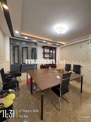  Nhà mặt tiền kinh doanh – khu sầm uất
Dương Quảng Hàm Q.GV