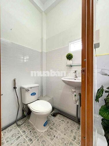 Phòng Mới Xây Bancon Cửa Sổ Trời - Mặt Tiền 192C Bình Thới