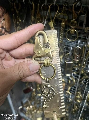 Móc Khoá Đồng Đồ Độc Lạ Đa Dạng.