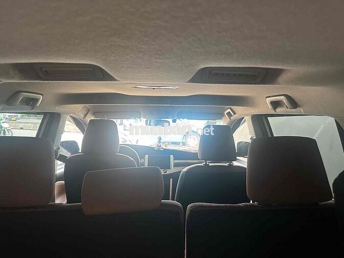 Toyota Innova 2.0E 2018 Trắng Số sàn