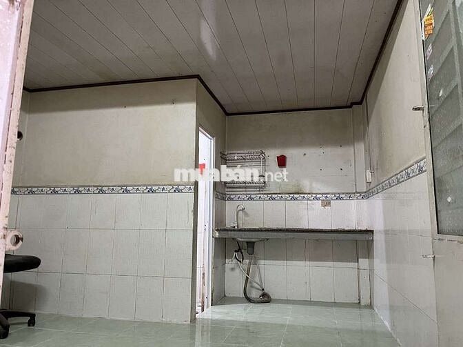 Phòng trọ mặt tiền đường Tân Thới Hiệp 14, Phường Tân Thới Hiệp