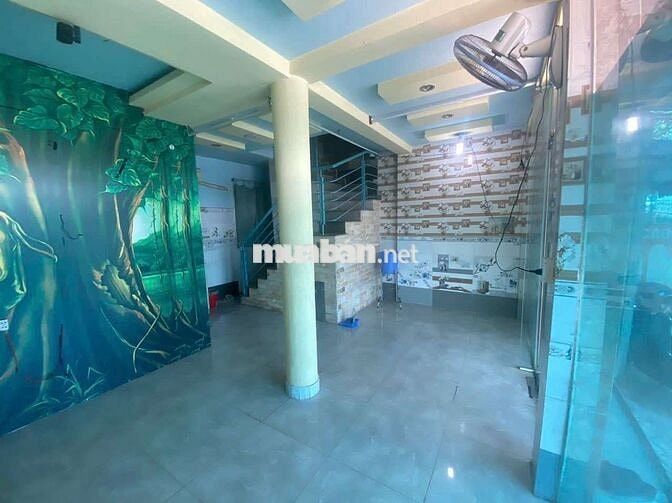 Chính chủ Cho thuê nhà nguyên căn 1 trệt, 2 lầu sát Quốc lộ 1a