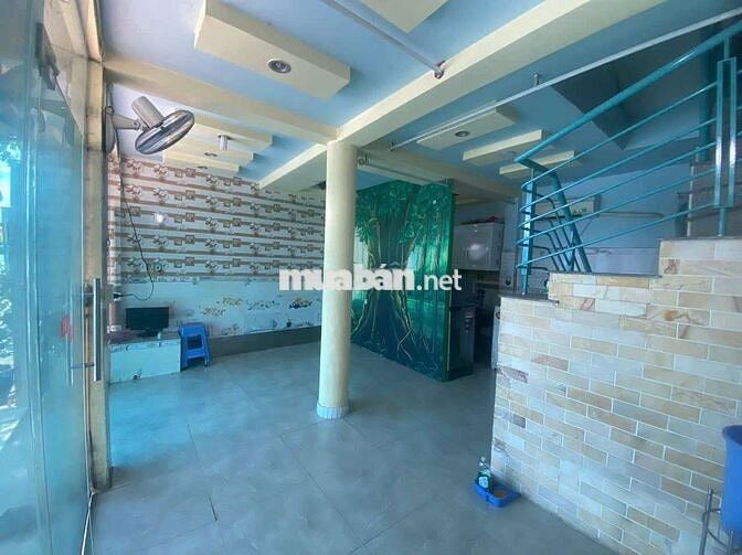 Chính chủ Cho thuê nhà nguyên căn 1 trệt, 2 lầu sát Quốc lộ 1a