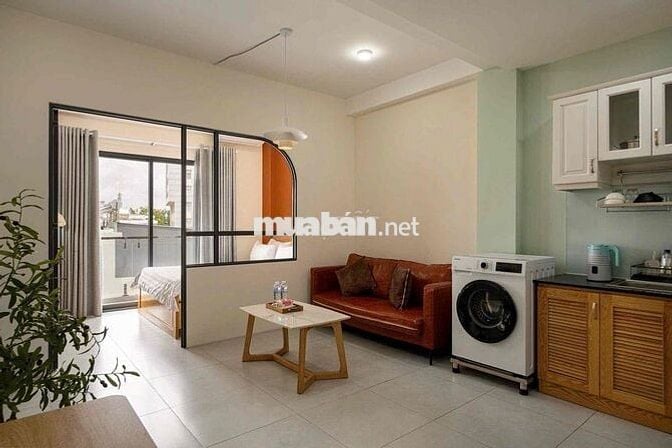 BAN CÔNG , THANG MÁY , TÁCH BẾP CHỈ 7 TRIỆU 5