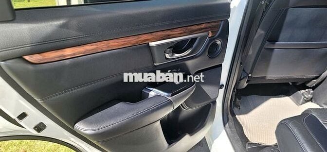 Honda CRV 2018 Trắng 7 chỗ