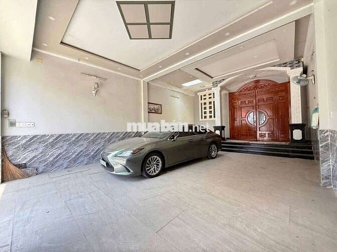 Nhà Mặt Tiền 7x30 3lầu 5pn 4wc