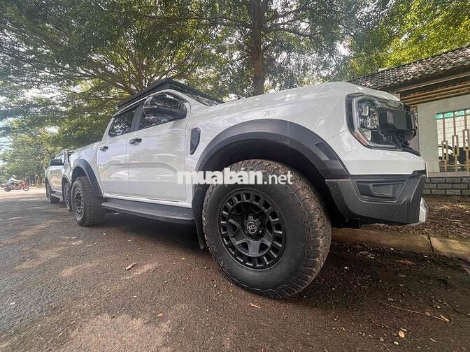 Ford Ranger XLS 2024 Trắng 30000 km