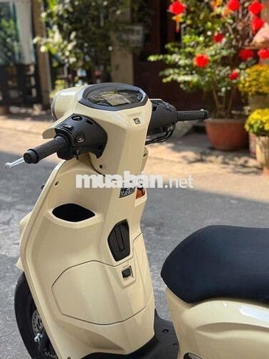 Honda Stylo 2026 Vàng kem