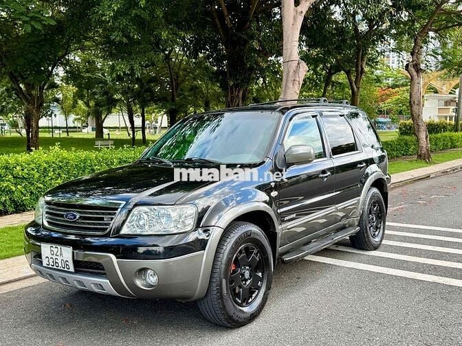 Ford Escape XLT 2 cầu 3.0 2005 Đen
