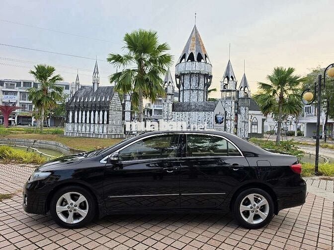 COROLLA ALTIS 2011 2.0V SIÊU CỌP 47.000 km