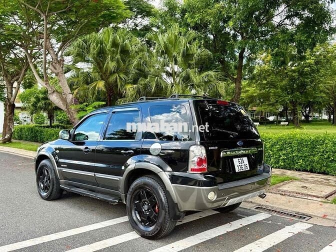 Ford Escape XLT 2 cầu 3.0 2005 Đen