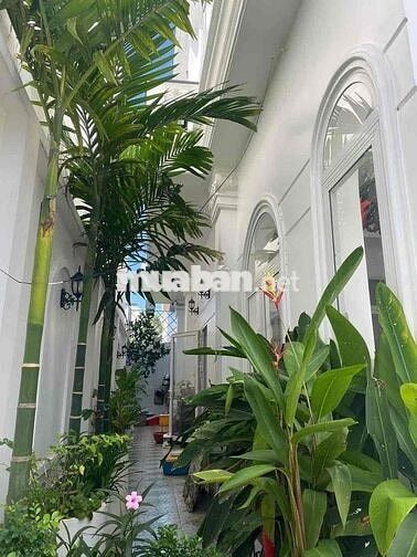 Biệt thự cổ điển 10 x 21 kdc Xây Dựng, Cái Răng giá 12,5 tỷ