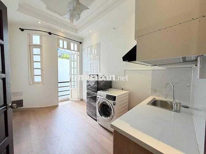 Cho thuê hệ thống căn hộ 1pn/studio ban công full nt Điện Biên Phủ Q3