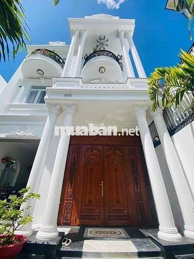 Biệt thự cổ điển 10 x 21 kdc Xây Dựng, Cái Răng giá 12,5 tỷ