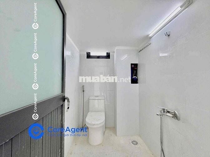 PHÒNG MỘT NGƯỜI CÓ MÁY LẠNH NGAY KTX KHU A LÀNG ĐẠI HỌC QUỐC GIA