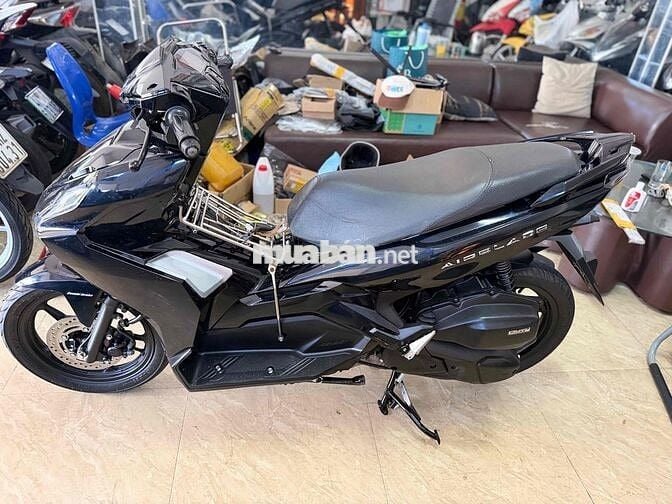 Honda Air Blade Đen Tiết kiệm xăng