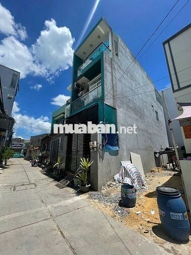 Gia đình đi nước ngoài định cư,chính chủ cần bán gấp Nhà + đất