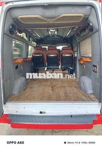 Ford Transit 2018 3/6 chỗ Đỏ trắng