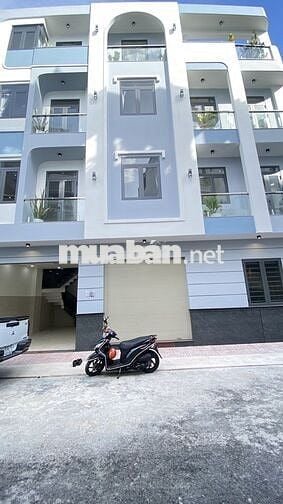 Có 1 không 2. Nhà ngang 14 x 10m. 2 mặt tiền, 4 tầng, tặng nội thất