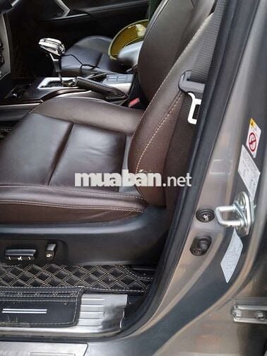 Toyota Fortuner 2019 Tự động Xám 50000 km