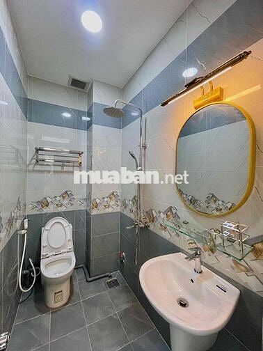 CĂN HỘ CAO CẤP BAN CÔNG TÁCH BẾP Ở CỰC KÌ RIÊNG TƯ NGAY NGÃ TƯ LẠC QUA