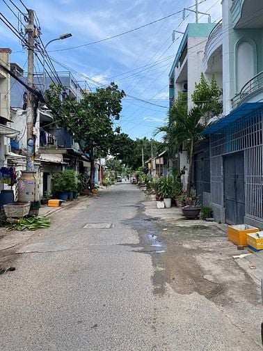 Bán nhà Bình Tân, Hương Lộ 2, 2 tầng, 64m2, kế ngã 4 Bốn Xã, nhỉnh 5tỷ