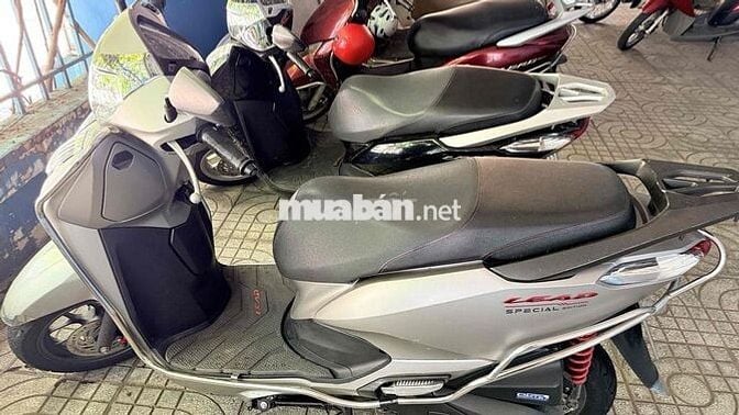 Honda Lead 4 van Đặc biệt 2023 Bạc nhám