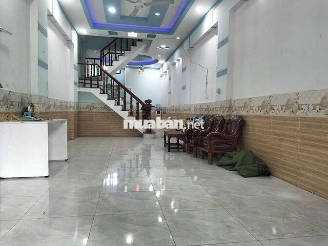  💥💥 hàng hiếm rẻ quá có  6,5t/ thang khách ơi phải rất nhanh mới kịp ạ