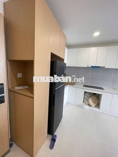 Cho thuê căn Góc 3 PN view Quận 1 Full nội thất Cao Cấp