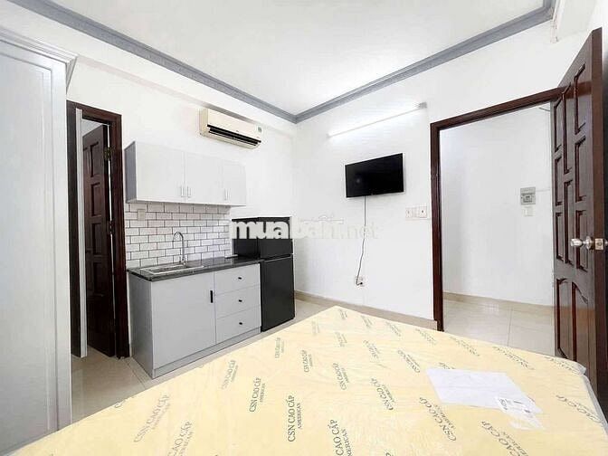 STUDIO 3TR499 FULL NỘI THẤT CỬA SỔ TRỜI NGAY CV LÀNG HOA