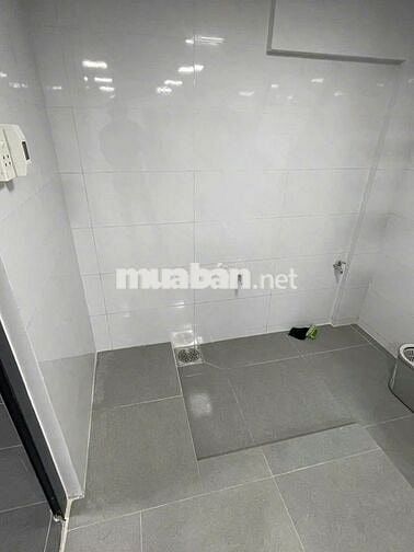 Cho thuê nhà mặt tiền chung cư trệt đường Đồng Đen
